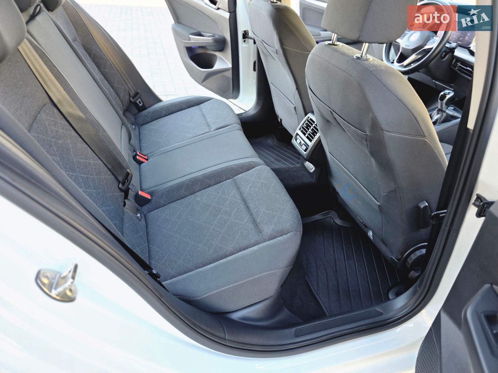 Volkswagen Golf 2020 VIN WVWZZZCDZMW503442 фото оголошення 14 з 51