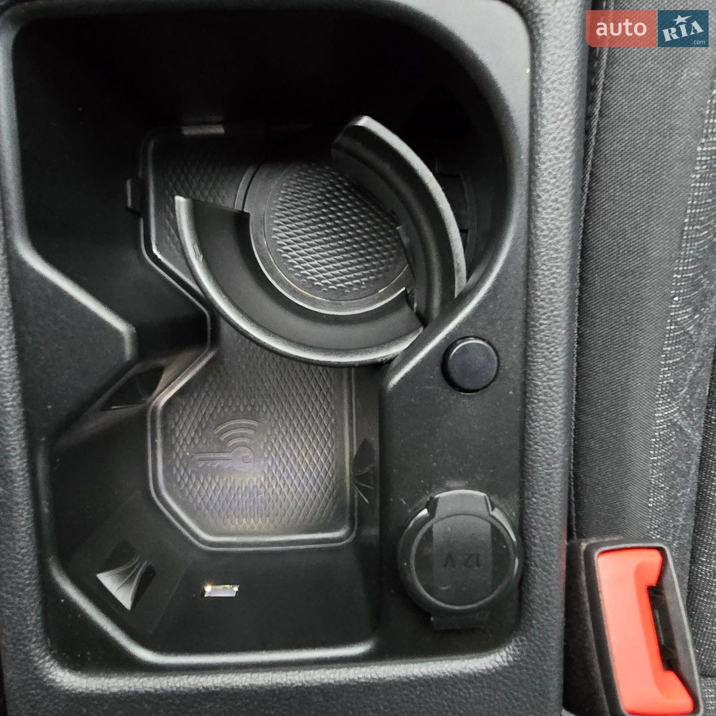 Volkswagen Golf 2020 VIN WVWZZZCDZMW503442 фото оголошення 25 з 51