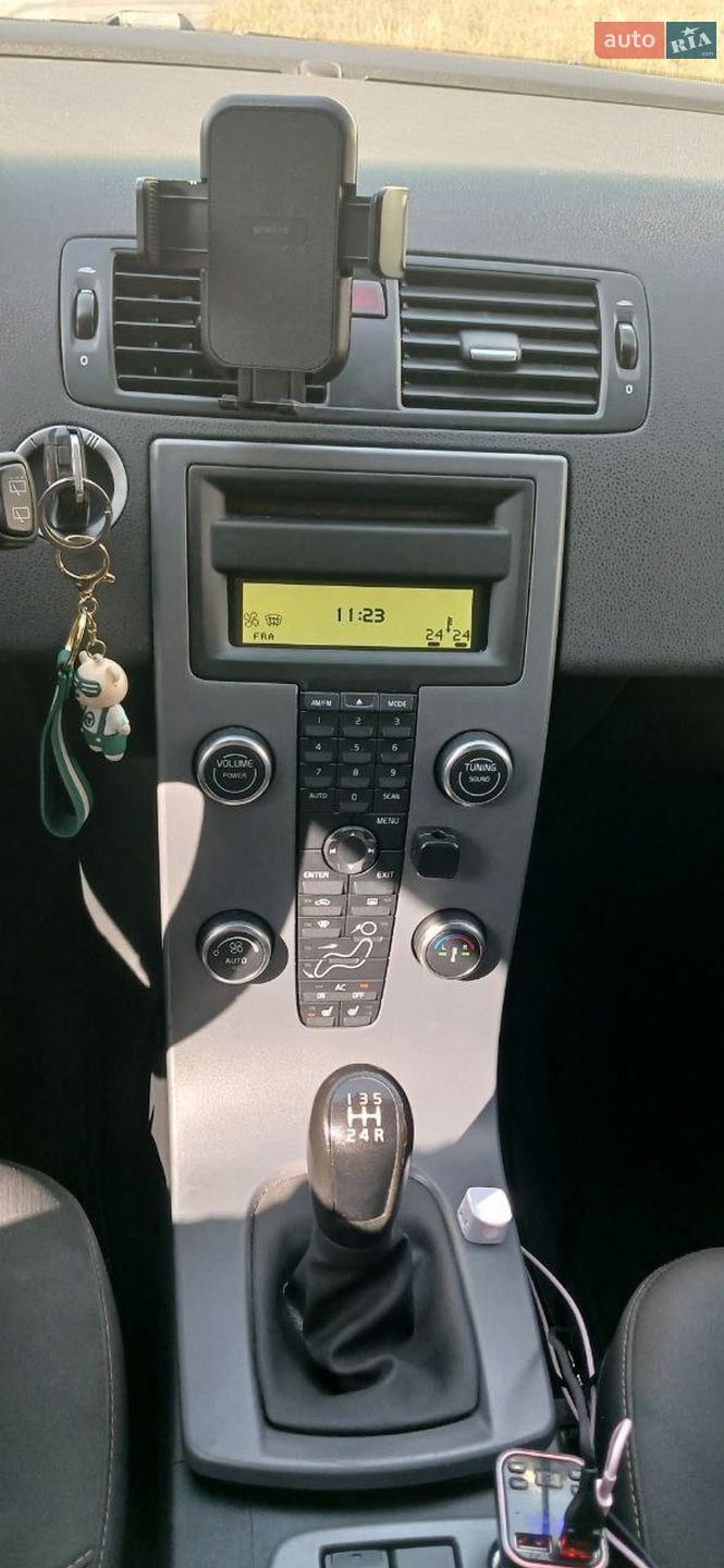 Volvo V50 2010 VIN YV1MW76F2A2568540 фото оголошення 12 з 18