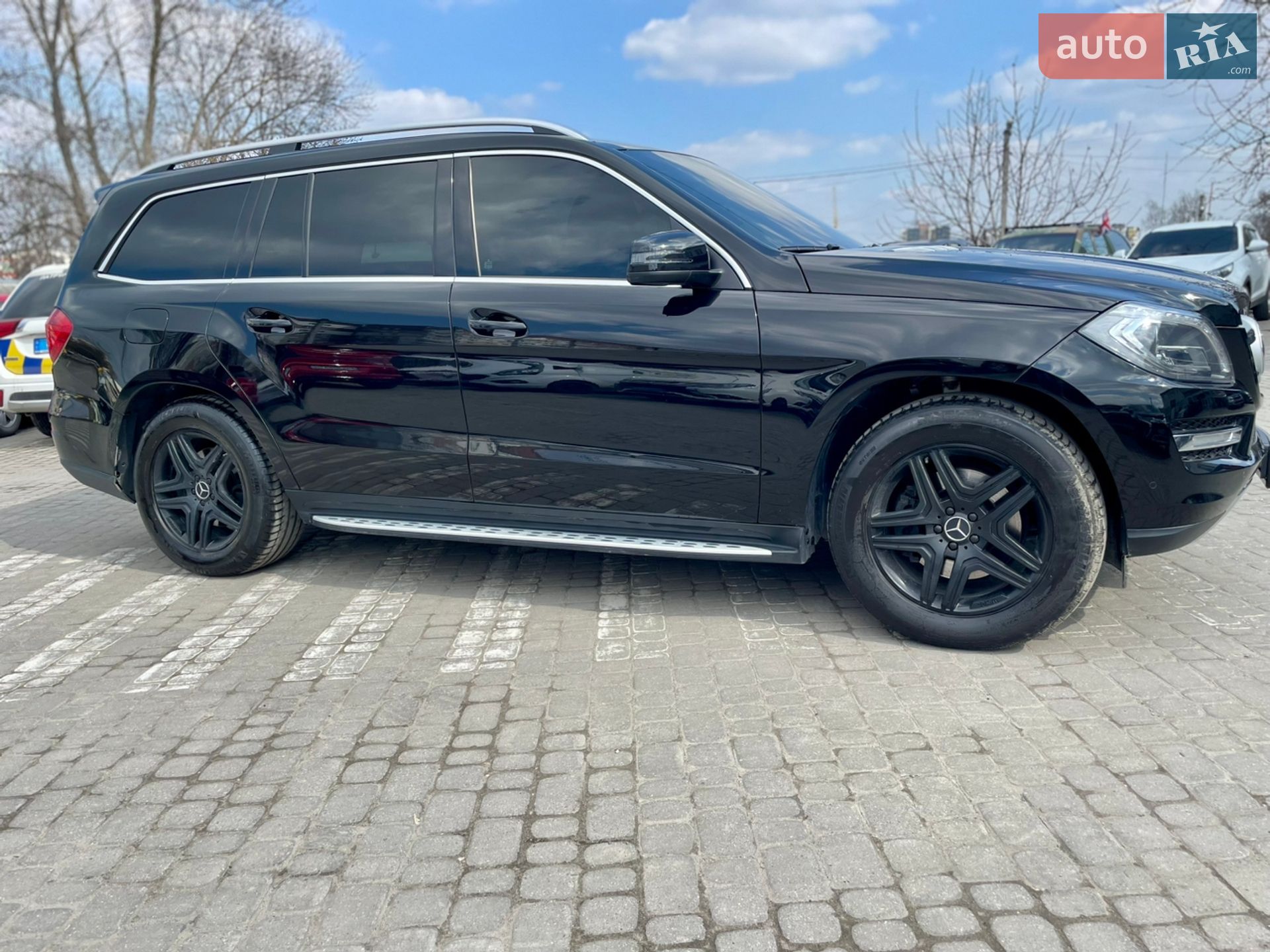 Mercedes-Benz GL-Class 2015 VIN WDC1668241A635853 фото оголошення 3 з 41