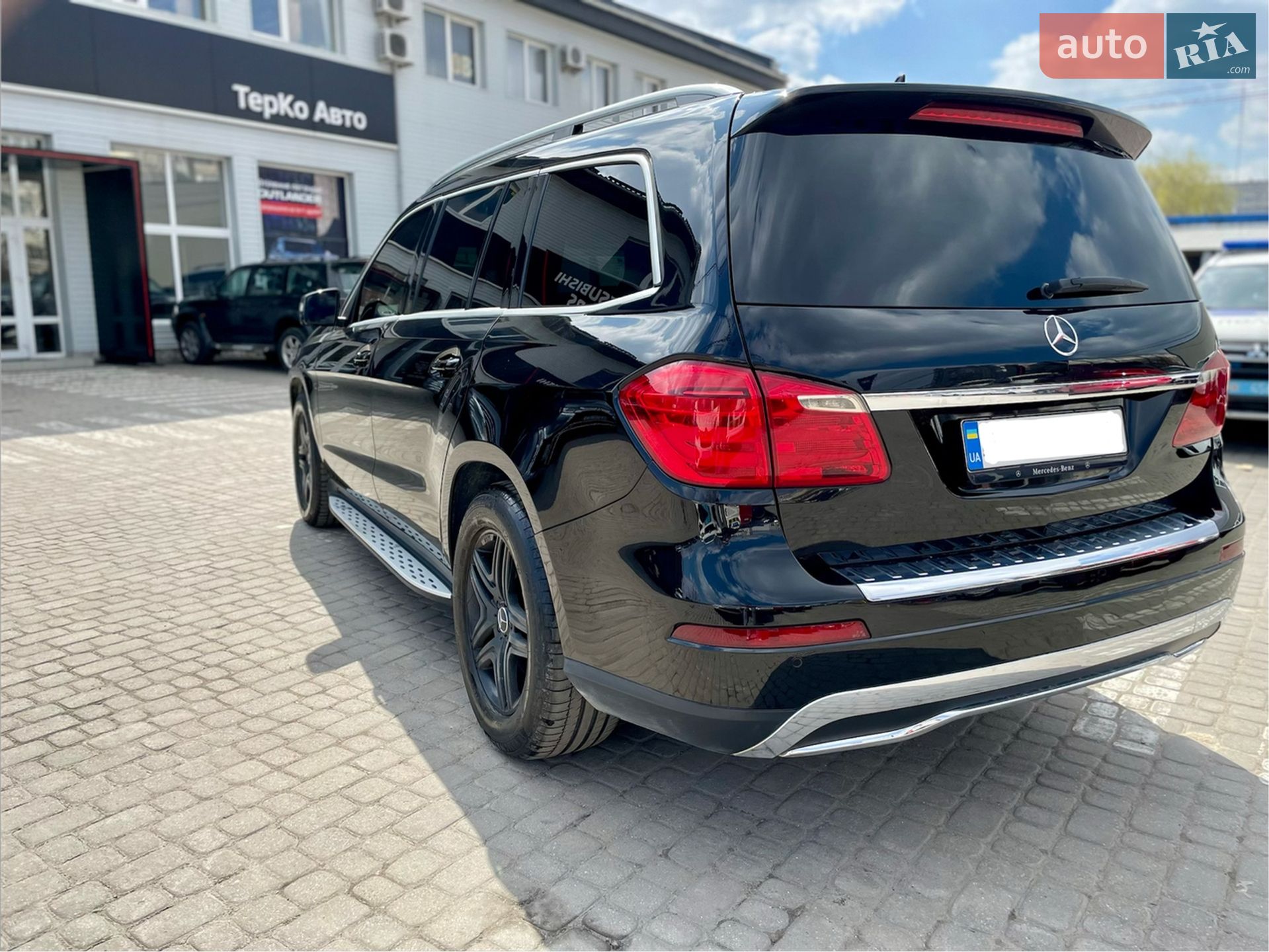 Mercedes-Benz GL-Class 2015 VIN WDC1668241A635853 фото оголошення 9 з 41