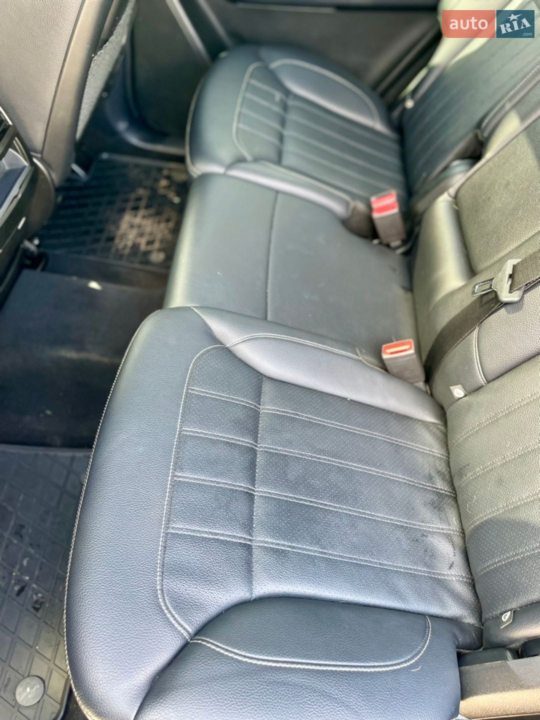 Mercedes-Benz GL-Class 2015 VIN WDC1668241A635853 фото оголошення 35 з 41