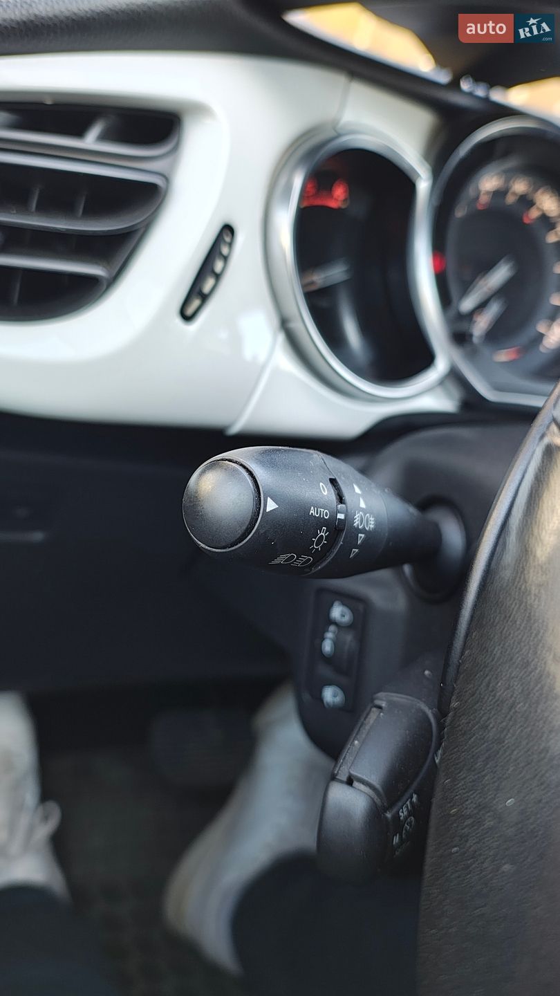 Citroen DS3 2015 VIN VF7SA9HP8FW544911 фото оголошення 17 з 46