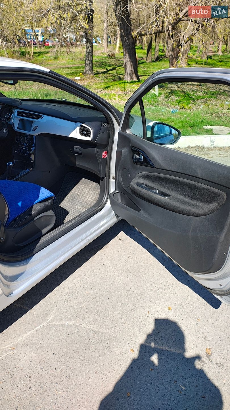 Citroen DS3 2015 VIN VF7SA9HP8FW544911 фото оголошення 23 з 46