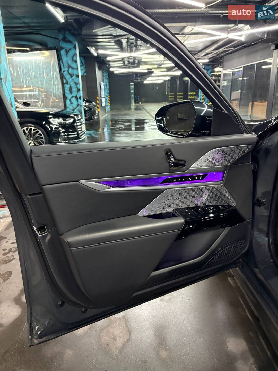 BMW I7 2023 VIN WBY51EJ010CM34424 фото оголошення 23 з 44