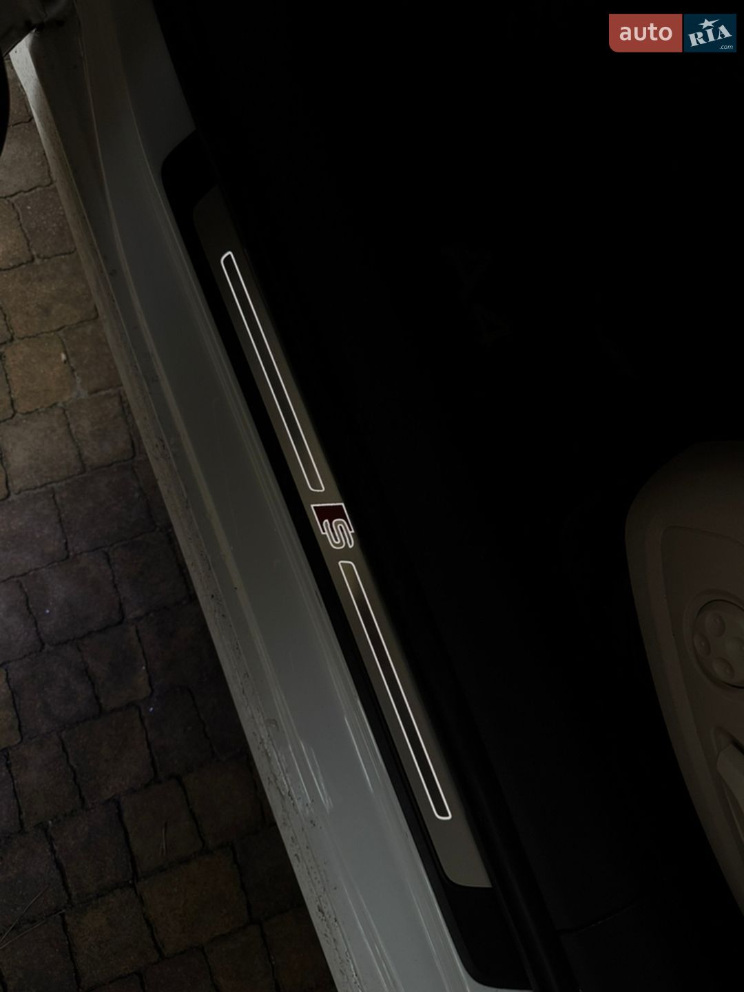 Audi A4 2020 VIN WAUENAF48LN011579 фото оголошення 21 з 23