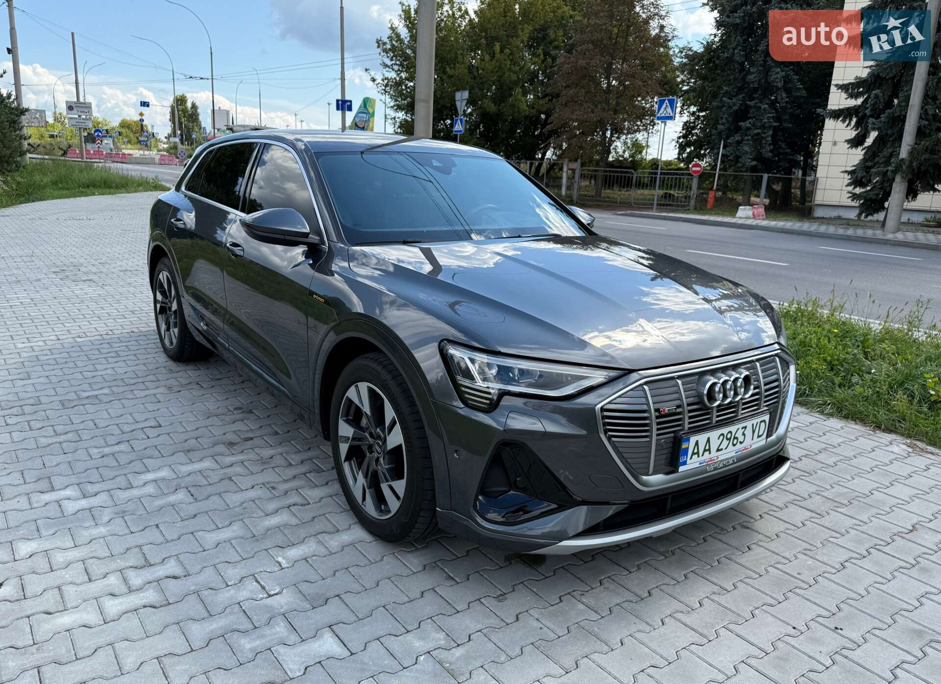 Audi e-tron 2021 VIN WAUZZZGEXNB006920 фото оголошення 8 з 42