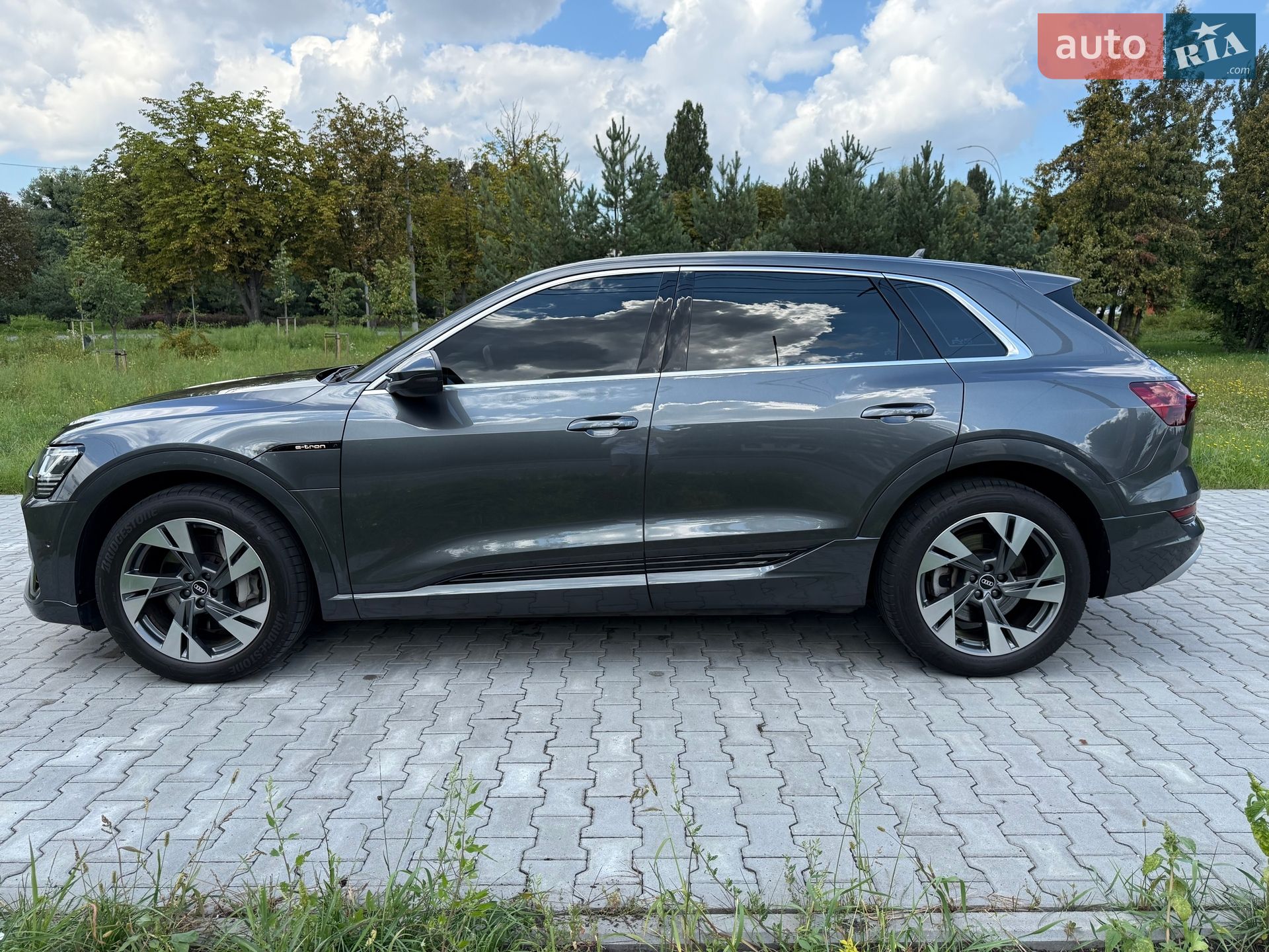 Audi e-tron 2021 VIN WAUZZZGEXNB006920 фото оголошення 12 з 42
