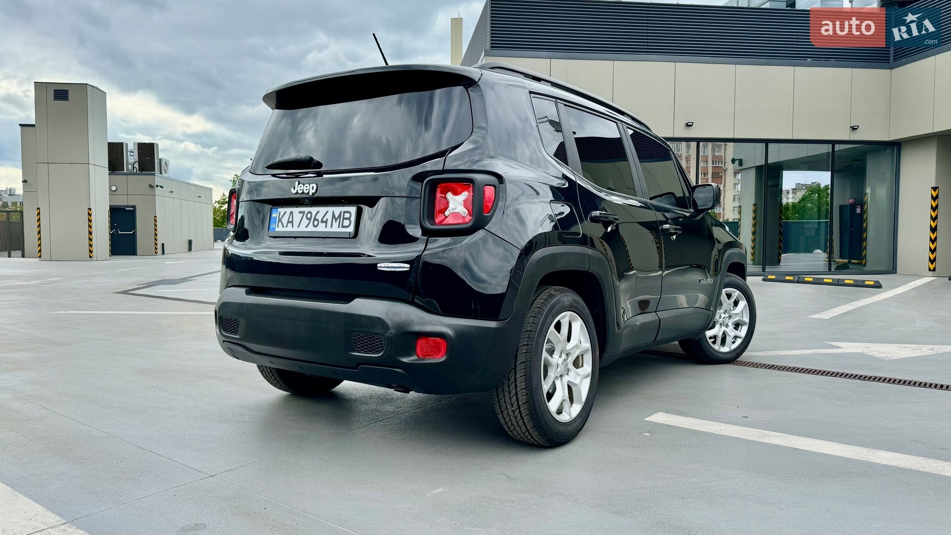 Jeep Renegade 2016 VIN ZACCJABB8HPE91471 фото оголошення 3 з 12