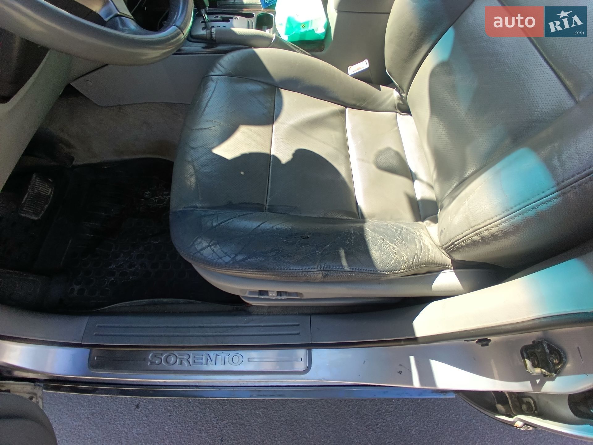 Kia Sorento 2004 VIN KNEJC521845295518 фото оголошення 10 з 12