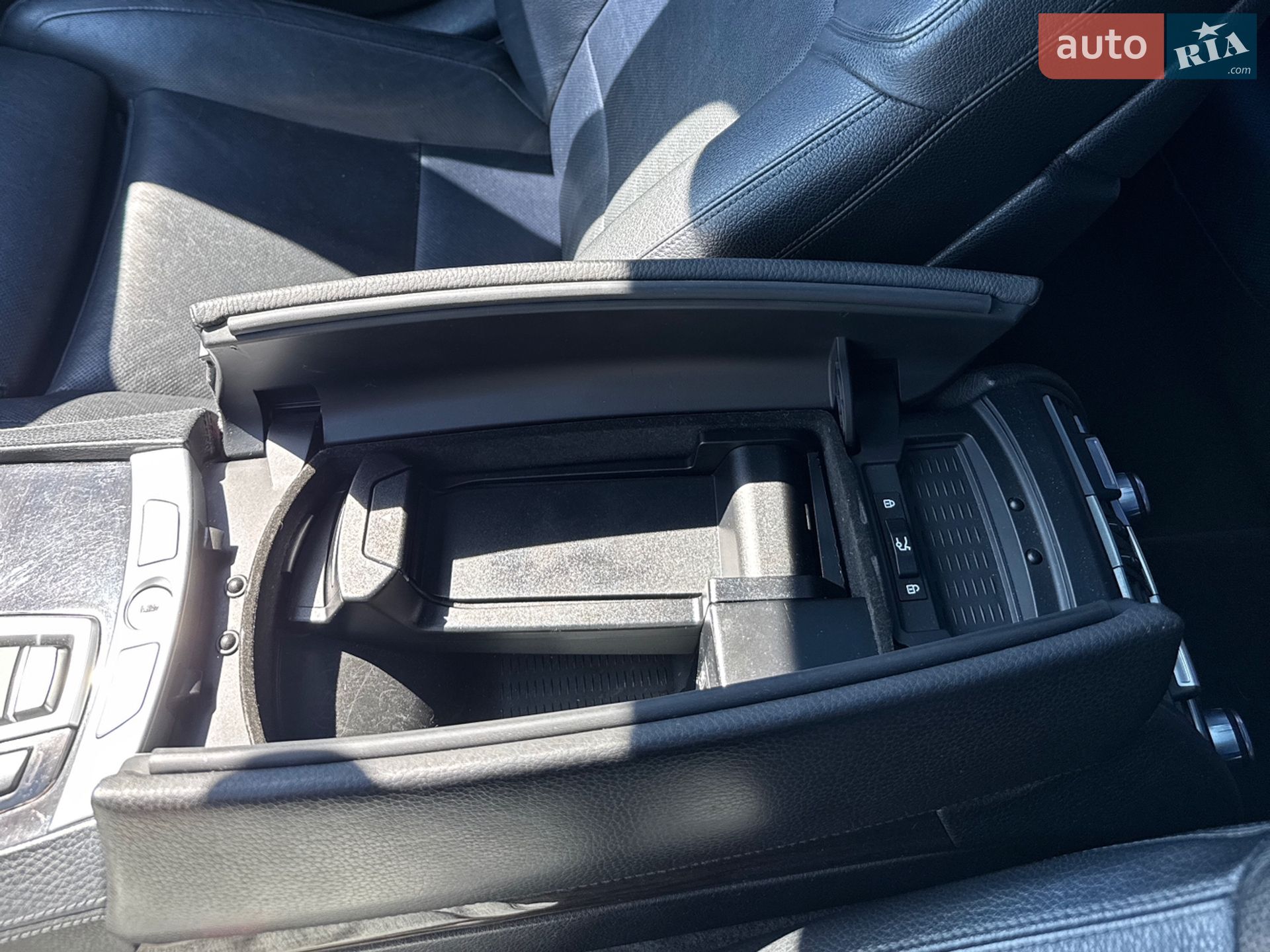 BMW 7 Series 2014 VIN WBAYA6C50FD826971 фото оголошення 29 з 41