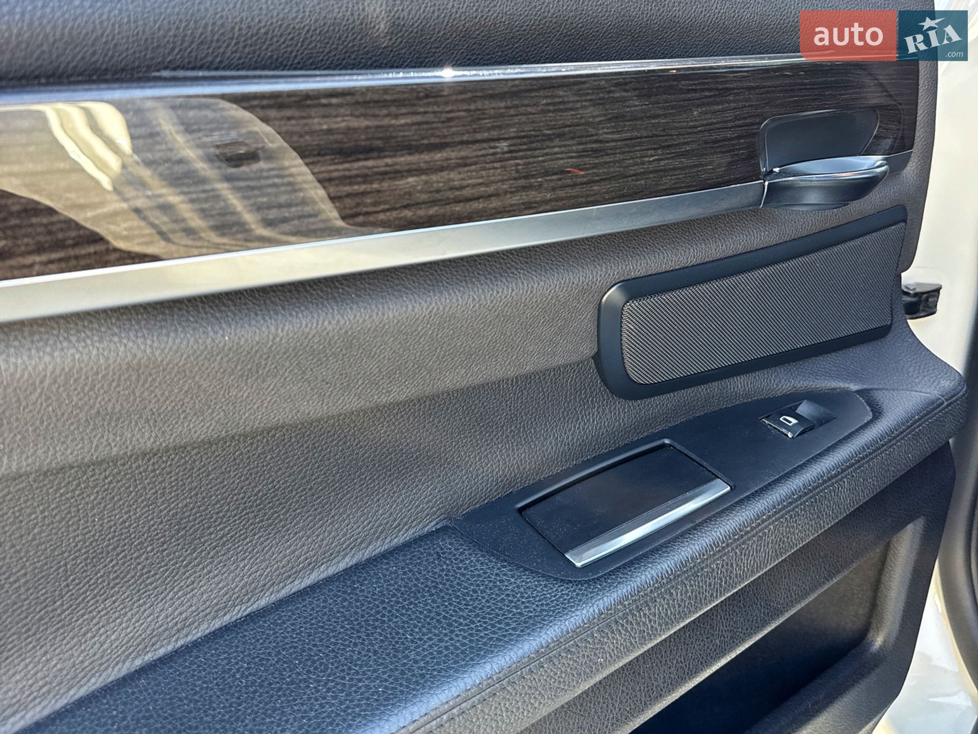 BMW 7 Series 2014 VIN WBAYA6C50FD826971 фото оголошення 23 з 41
