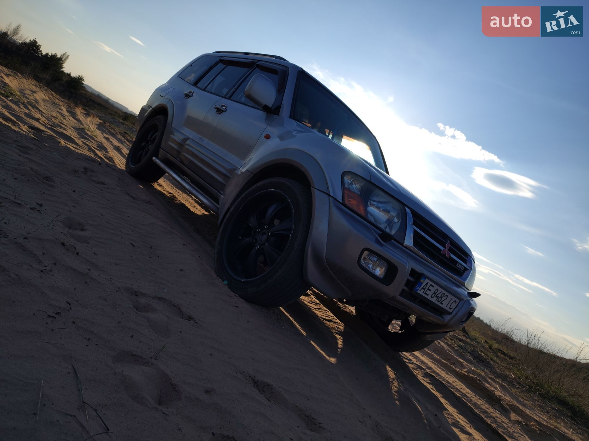 Mitsubishi Pajero 2002 VIN JMBLYV78W2J004334 фото оголошення 6 з 16