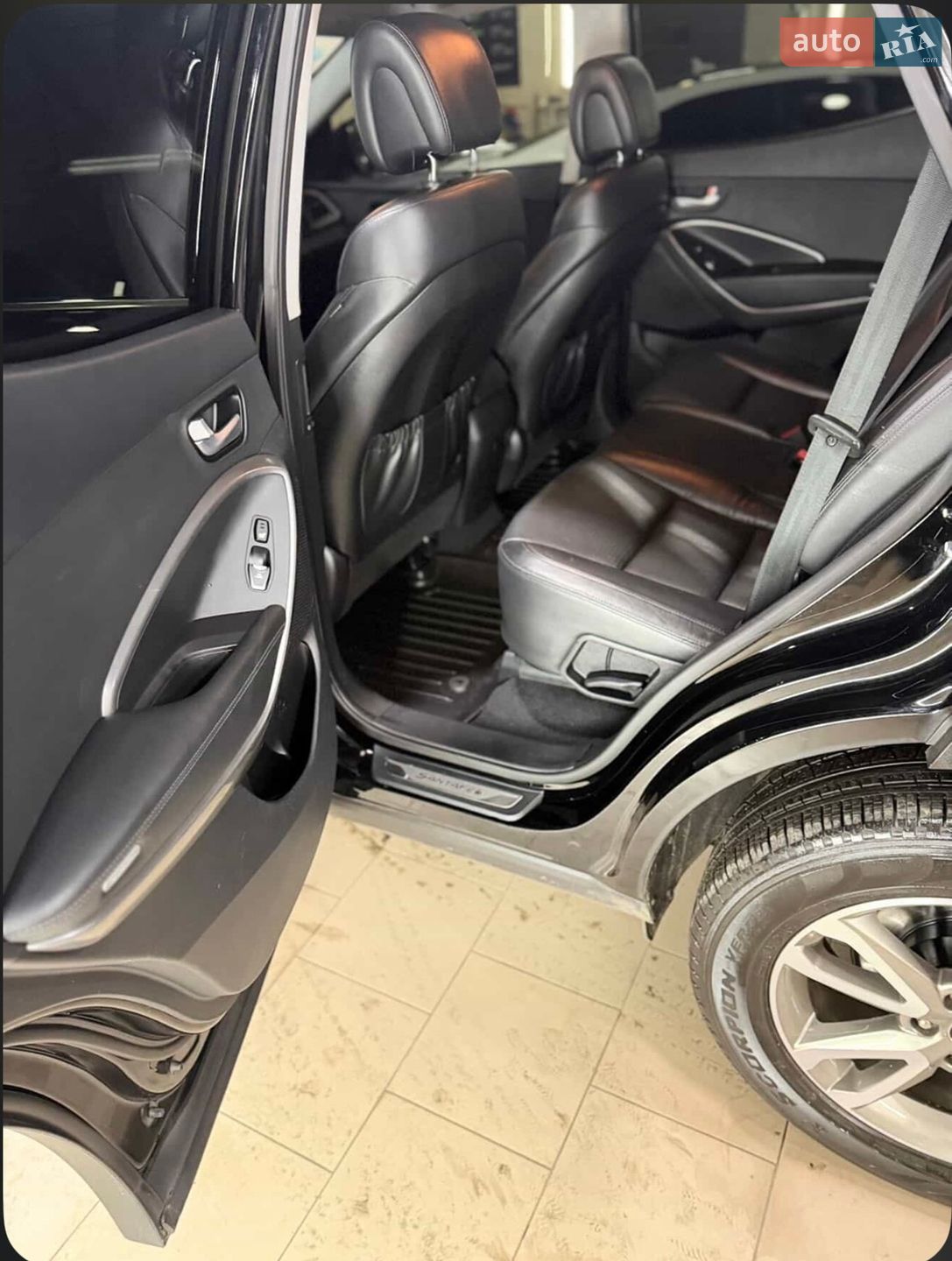 Hyundai Santa FE 2013 VIN KMHSU81XDDU216819 фото оголошення 6 з 8