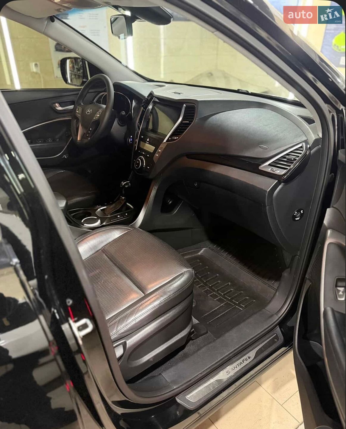 Hyundai Santa FE 2013 VIN KMHSU81XDDU216819 фото оголошення 7 з 8