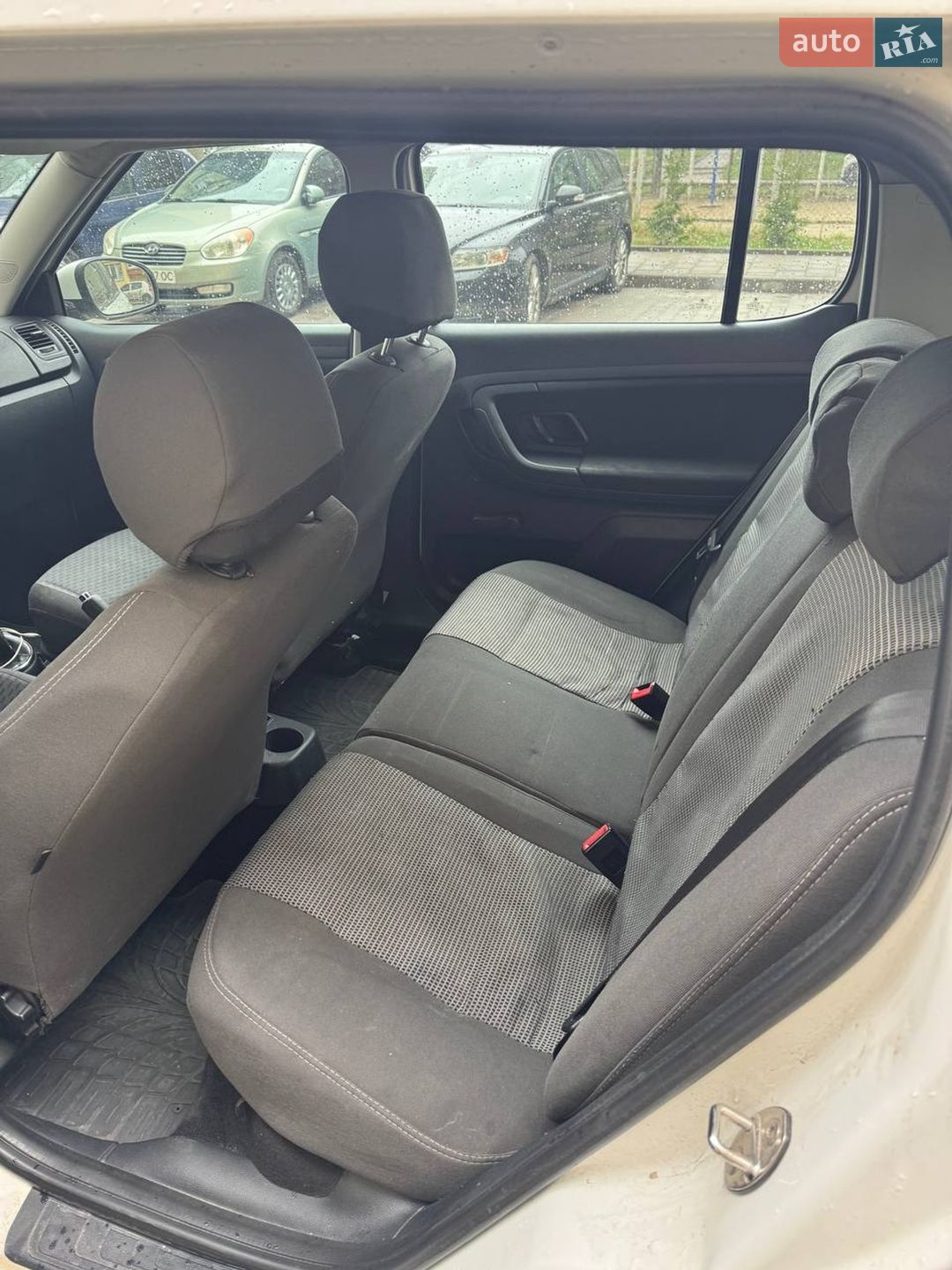 Skoda Fabia 2011 VIN TMBEC25J8C3023328 фото оголошення 7 з 7