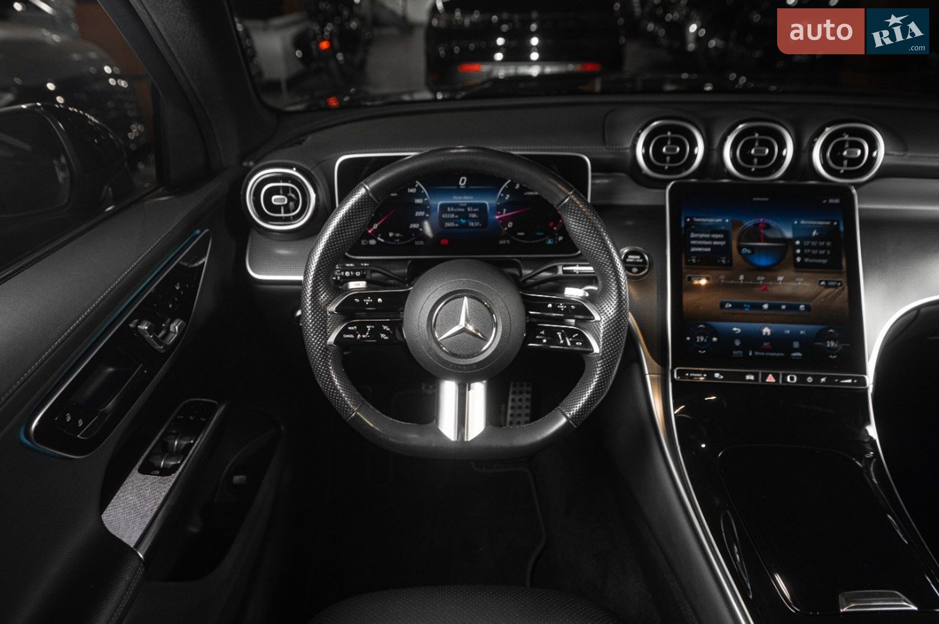 Mercedes-Benz GLC-Class 2024 VIN W1NKM4HB4RF210114 фото оголошення 41 з 64