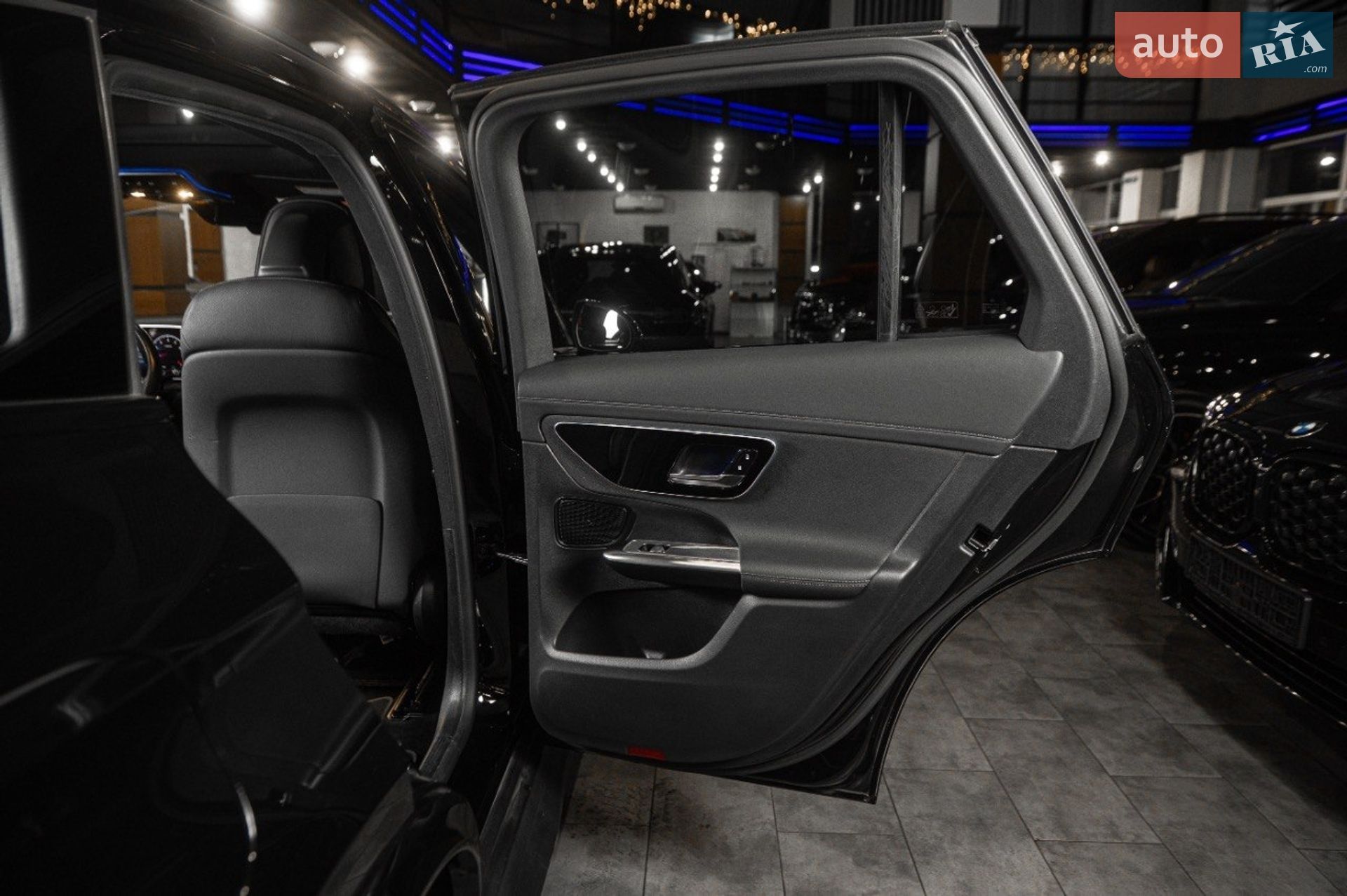Mercedes-Benz GLC-Class 2024 VIN W1NKM4HB4RF210114 фото оголошення 47 з 64
