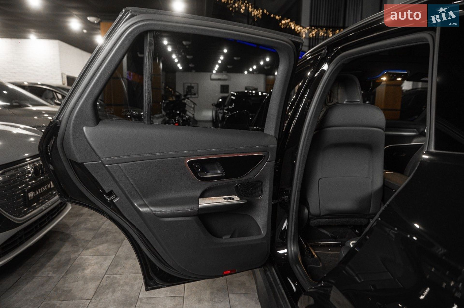 Mercedes-Benz GLC-Class 2024 VIN W1NKM4HB4RF210114 фото оголошення 50 з 64