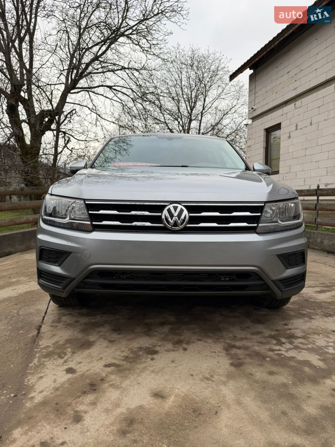 Volkswagen Tiguan 2021 VIN 3VV3B7AX8MM103764 фото оголошення 7 з 17
