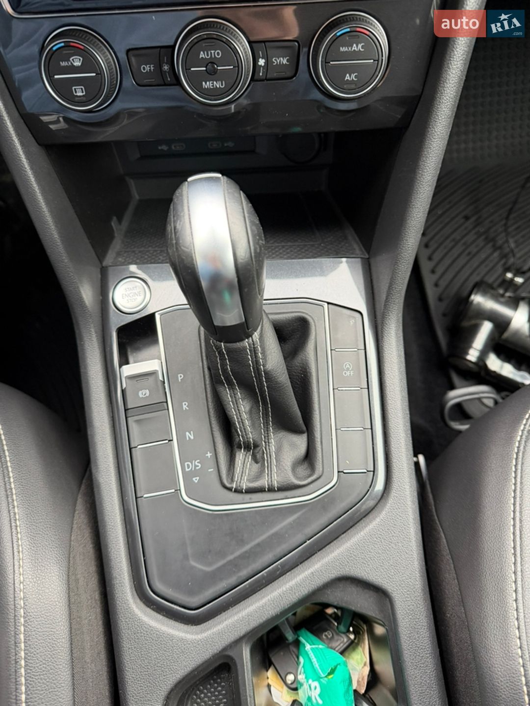 Volkswagen Tiguan 2021 VIN 3VV3B7AX8MM103764 фото оголошення 15 з 17