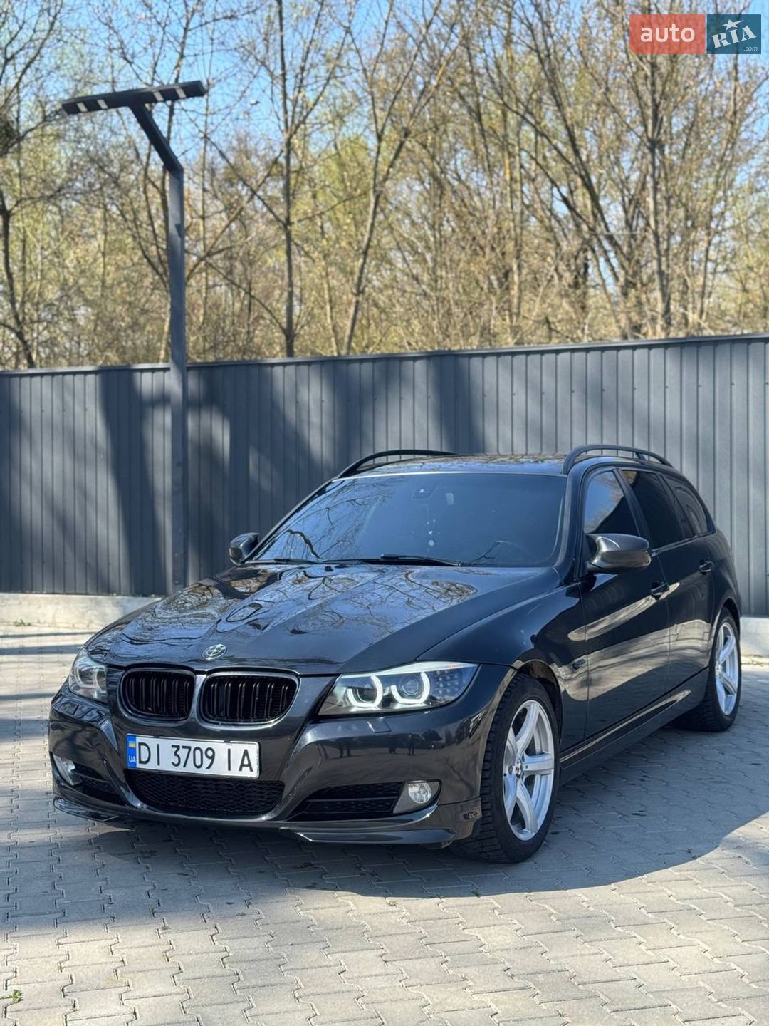 BMW 3 Series 2010 VIN WBAUT31080A884155 фото оголошення 4 з 15