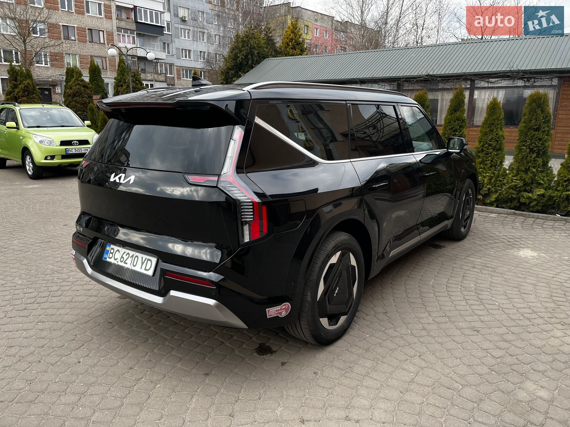 Kia EV9 2023 VIN KNDADFS59R6035988 фото оголошення 5 з 28