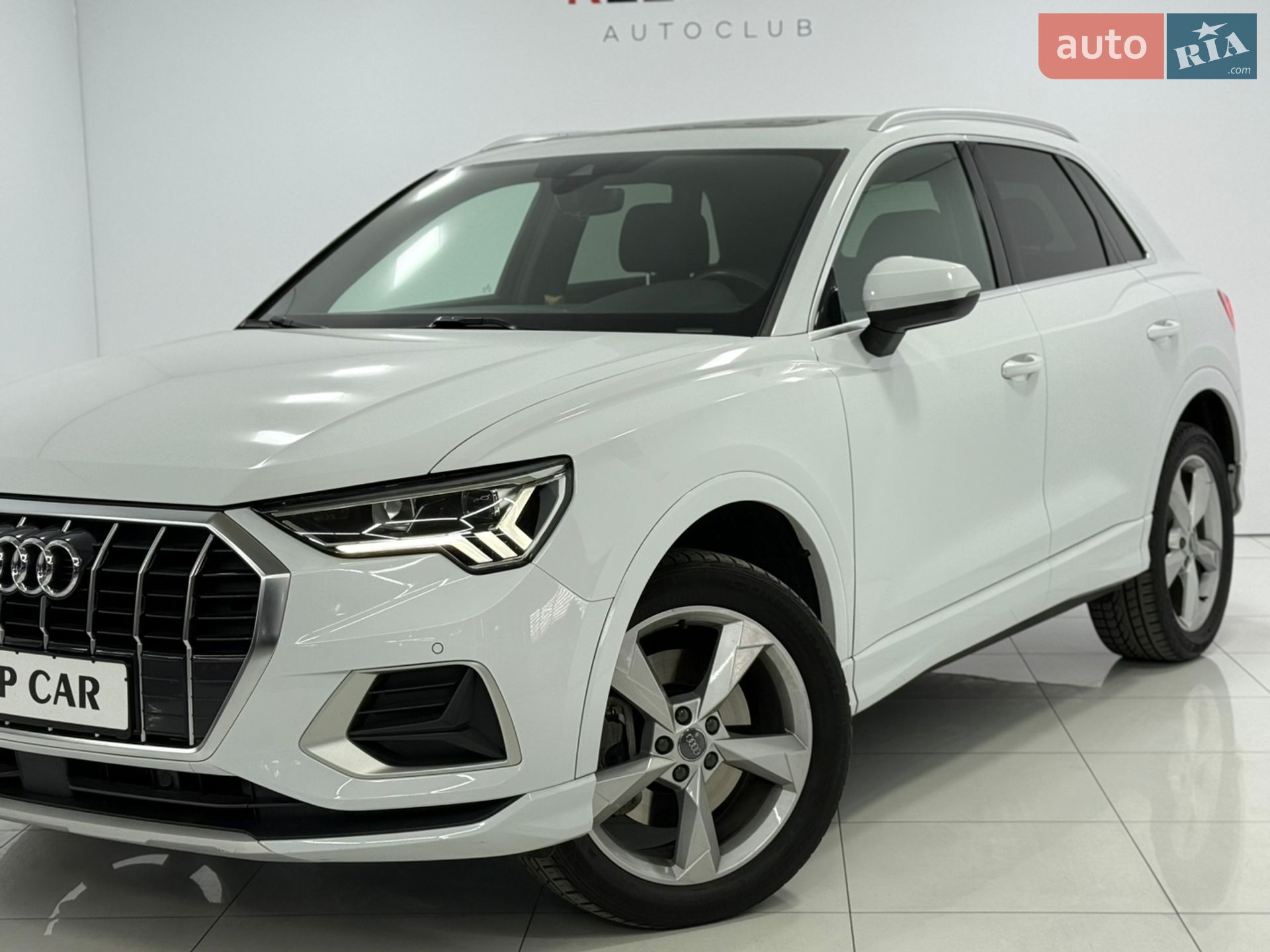 Audi Q3 2021 VIN WA1AUCF37N1002500 фото оголошення 2 з 30