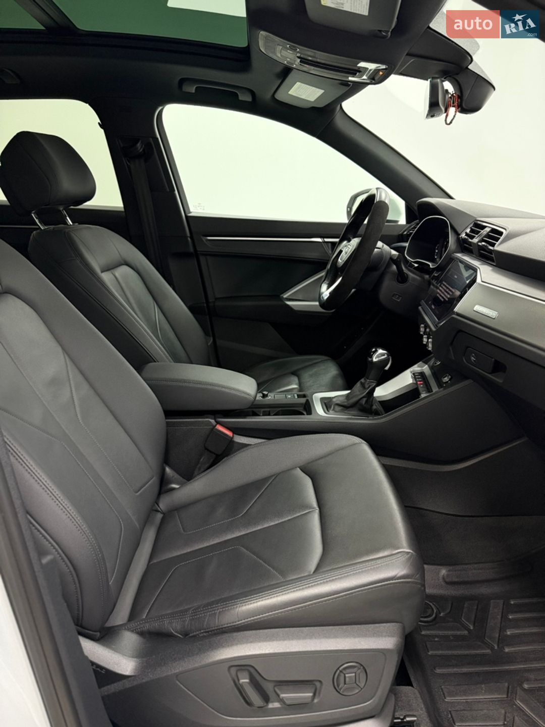 Audi Q3 2021 VIN WA1AUCF37N1002500 фото оголошення 26 з 30