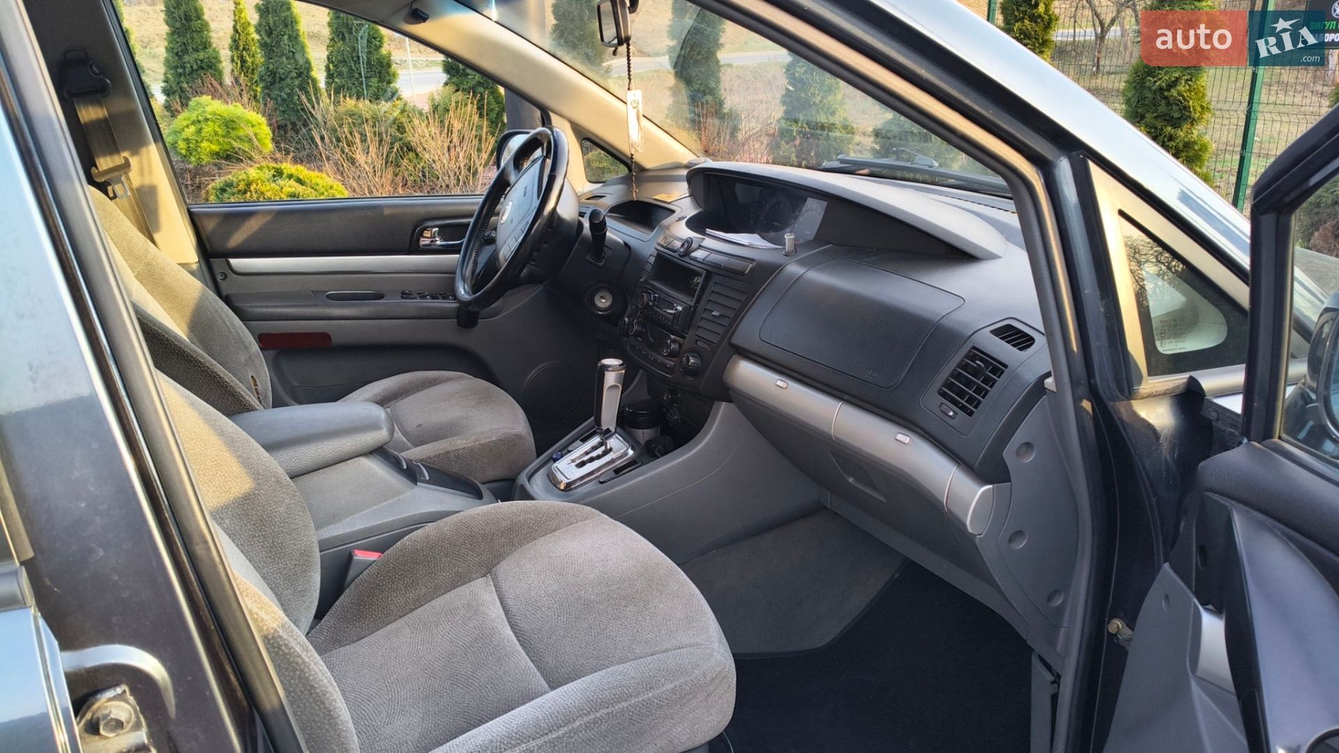 SsangYong Rodius 2006 VIN KPTN0B1FS6P034241 фото оголошення 10 з 14