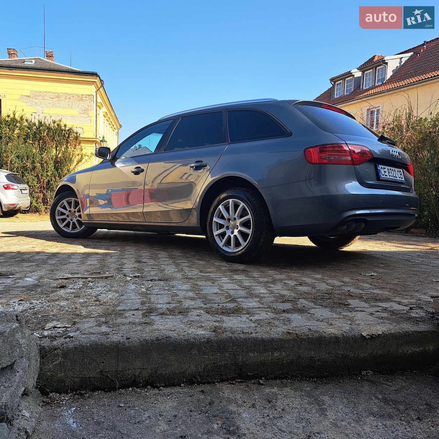 Audi A4 2012 VIN WAUZZZ8K8DA079535 фото оголошення 12 з 50