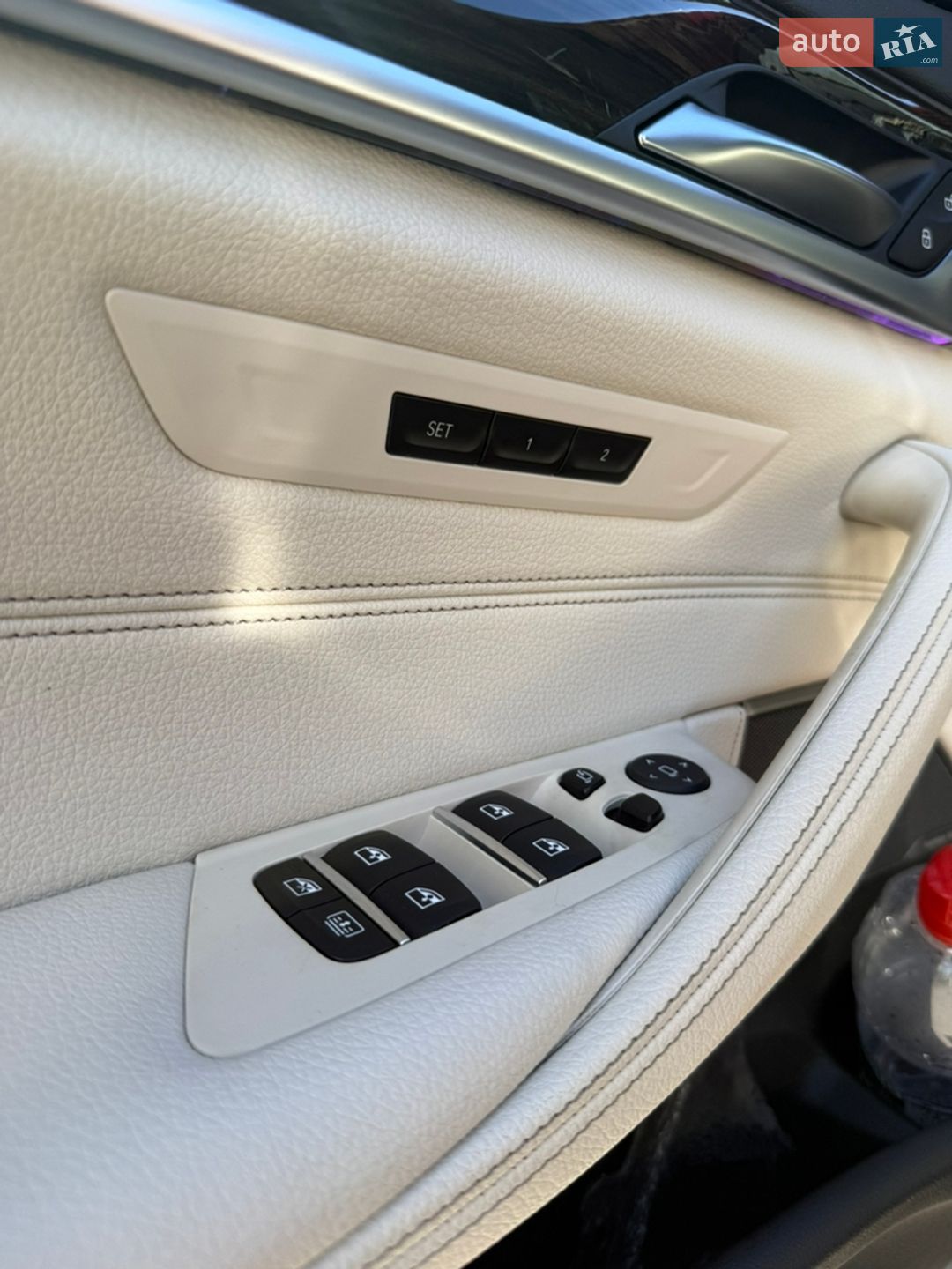 BMW 5 Series 2022 VIN WBA13AG00PCL14759 фото оголошення 12 з 18