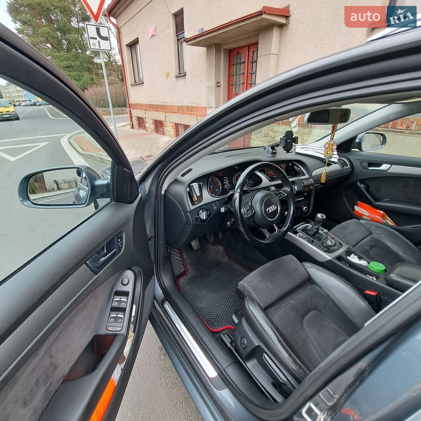 Audi A4 2012 VIN WAUZZZ8K8DA079535 фото оголошення 44 з 50