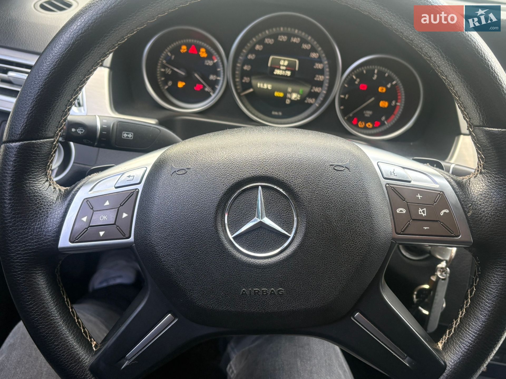 Mercedes-Benz E-Class 2014 VIN WDD2120051B064183 фото оголошення 17 з 18