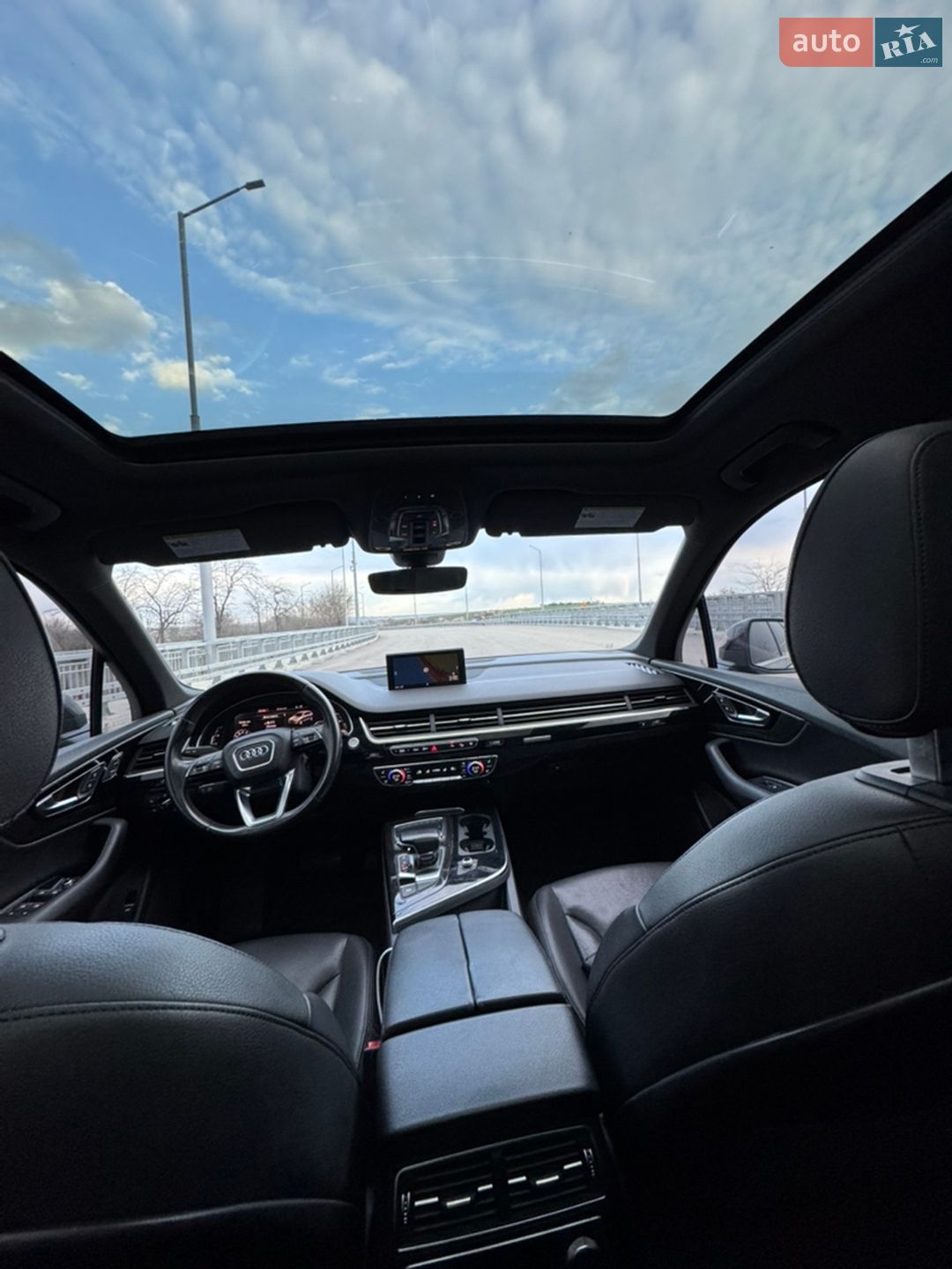 Audi Q7 2016 VIN WA1LAAF79HD024042 фото оголошення 14 з 23
