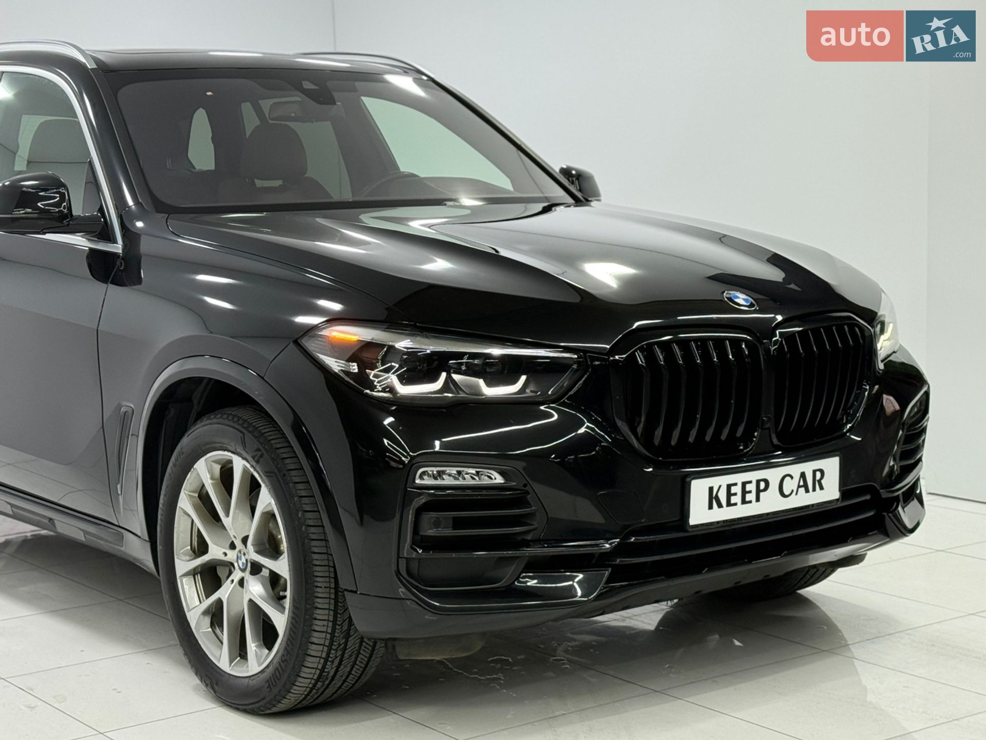 BMW X5 2021 VIN 5UXCR6C06M9G85139 фото оголошення 8 з 41