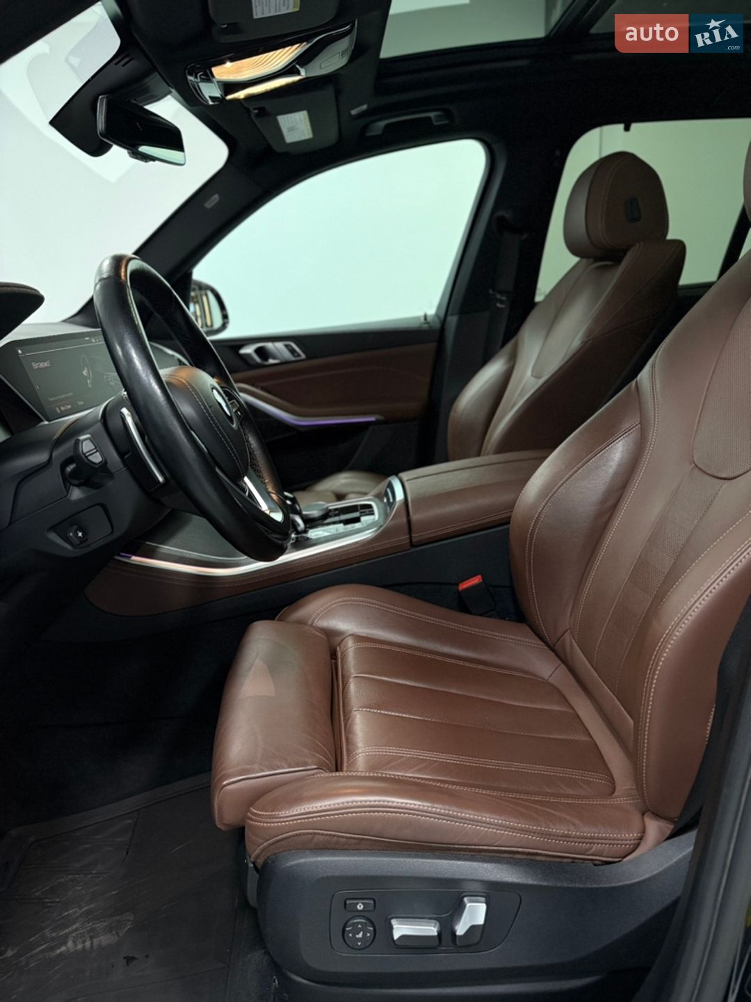 BMW X5 2021 VIN 5UXCR6C06M9G85139 фото оголошення 19 з 41