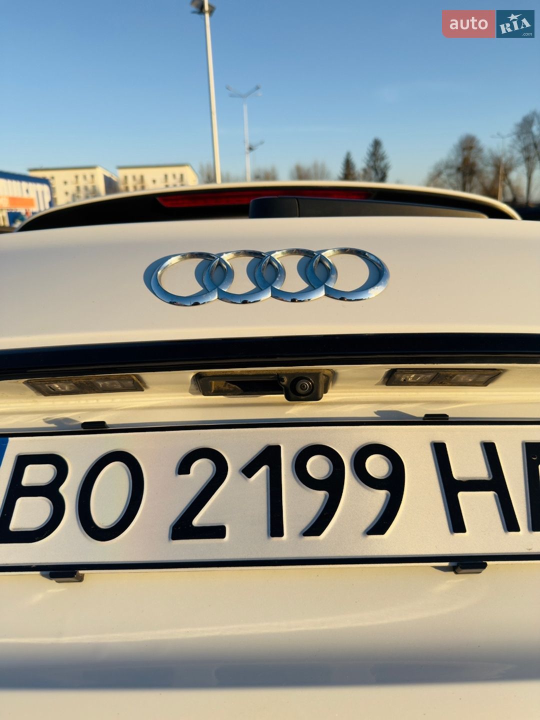 Audi Q5 2020 VIN WA1BAAFY8M2015293 фото оголошення 26 з 57