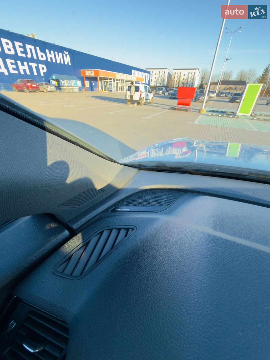 Audi Q5 2020 VIN WA1BAAFY8M2015293 фото оголошення 51 з 57