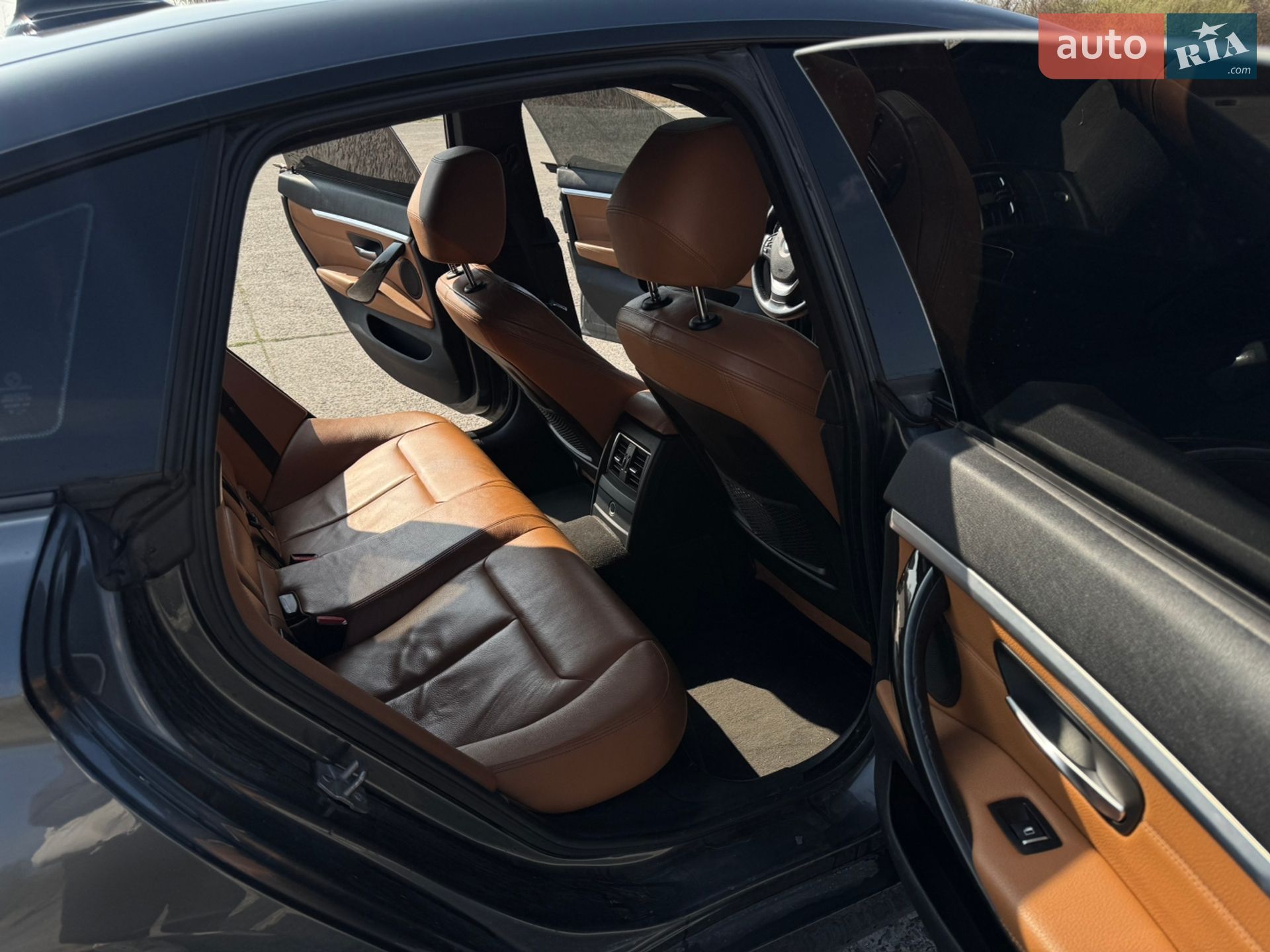BMW 4 Series 2018 VIN WBA4J1C57JBM10843 фото оголошення 16 з 17