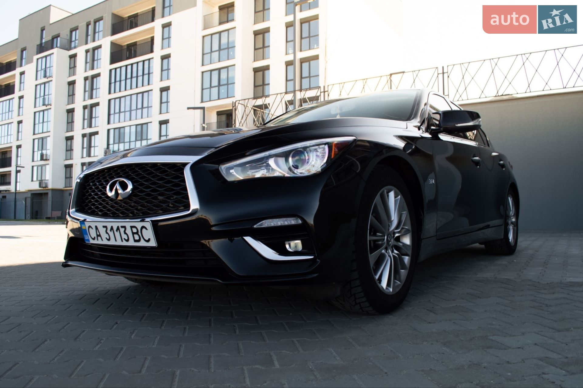 Infiniti Q50 2018 VIN JN1EV7AP4JM590843 фото оголошення 3 з 32