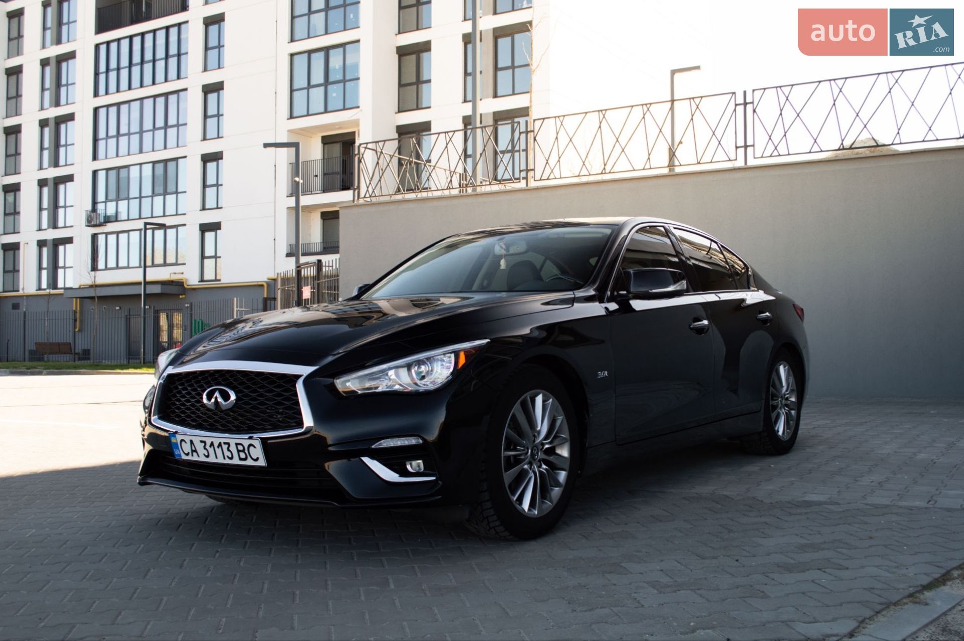 Infiniti Q50 2018 VIN JN1EV7AP4JM590843 фото оголошення 4 з 32