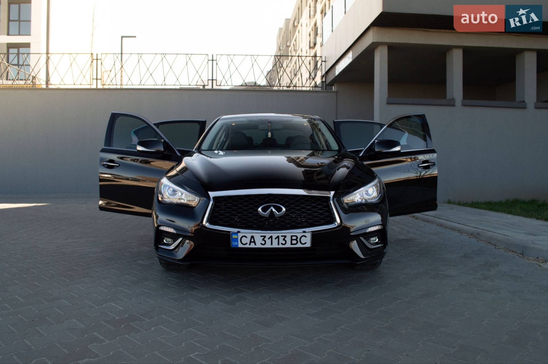 Infiniti Q50 2018 VIN JN1EV7AP4JM590843 фото оголошення 15 з 32