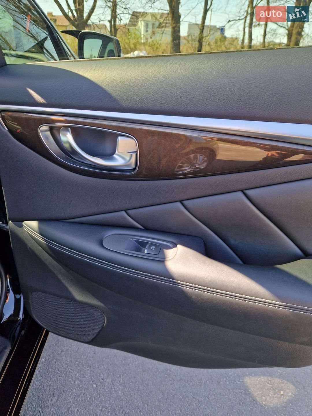 Infiniti Q50 2018 VIN JN1EV7AP4JM590843 фото оголошення 25 з 32