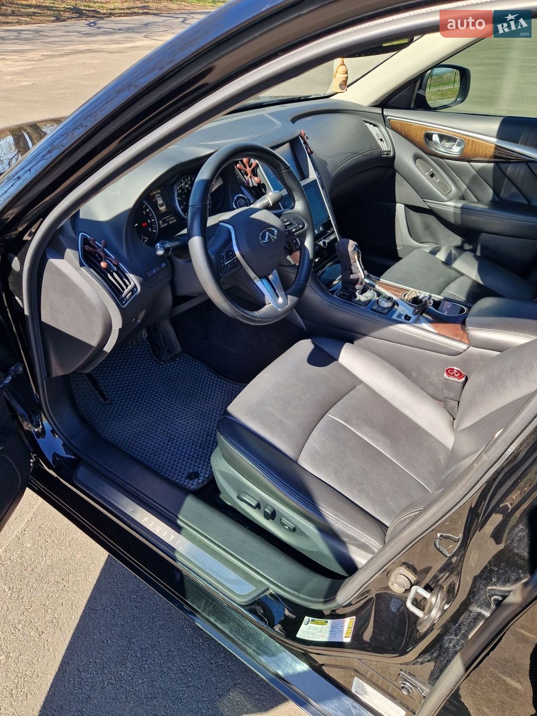 Infiniti Q50 2018 VIN JN1EV7AP4JM590843 фото оголошення 30 з 32