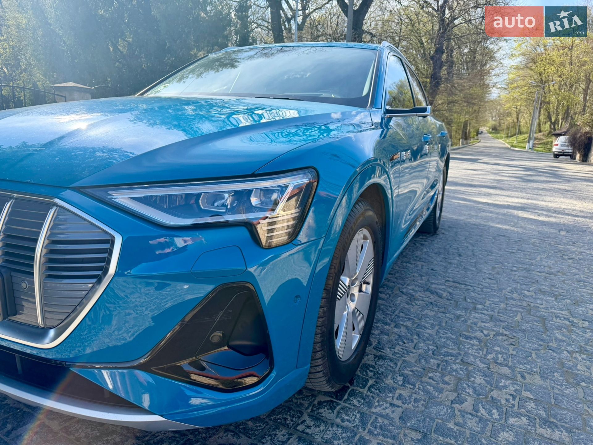 Audi e-tron Sportback 2020 VIN WAUZZZGE8MB003237 фото оголошення 3 з 47