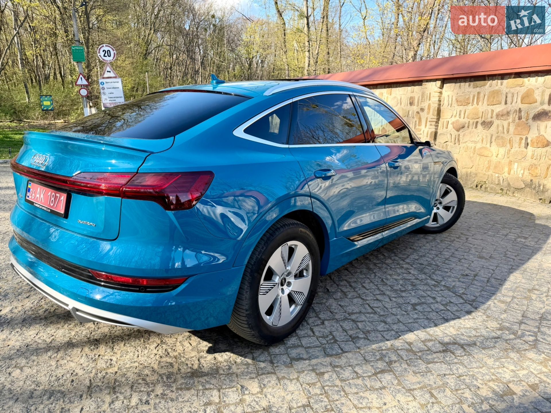 Audi e-tron Sportback 2020 VIN WAUZZZGE8MB003237 фото оголошення 14 з 47