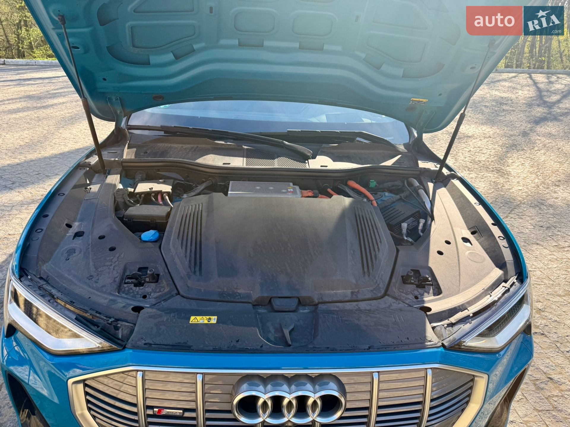 Audi e-tron Sportback 2020 VIN WAUZZZGE8MB003237 фото оголошення 20 з 47