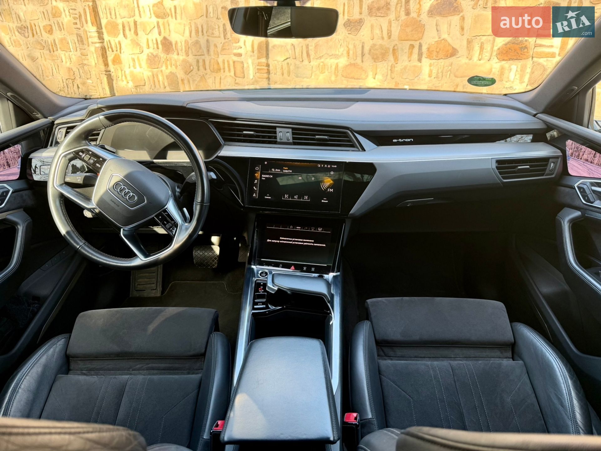 Audi e-tron Sportback 2020 VIN WAUZZZGE8MB003237 фото оголошення 36 з 47