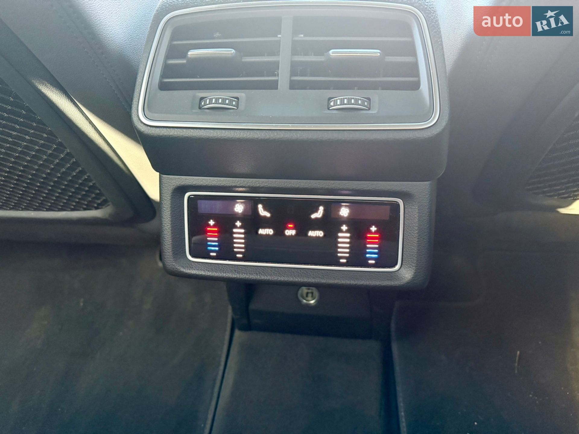 Audi e-tron Sportback 2020 VIN WAUZZZGE8MB003237 фото оголошення 41 з 47